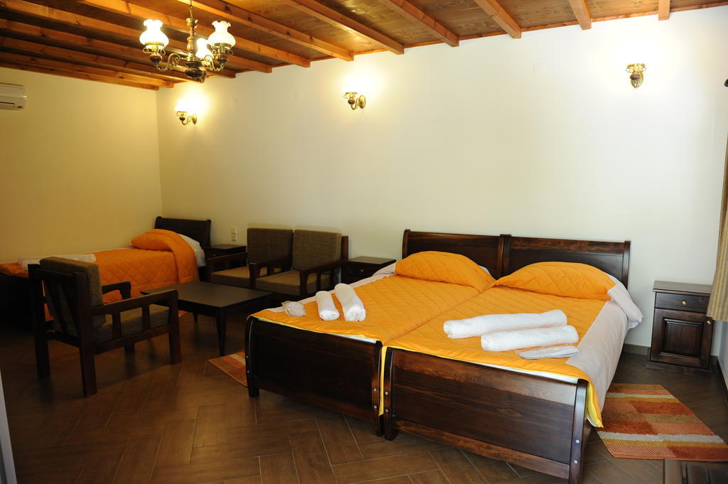 Piges Hotel Gliki Phòng bức ảnh