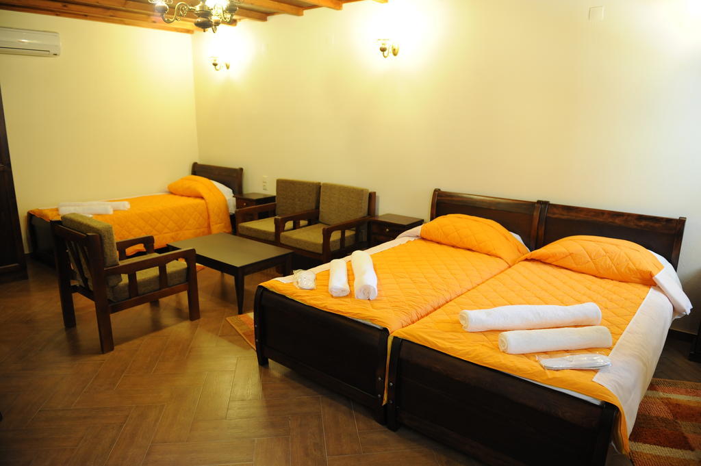Piges Hotel Gliki Phòng bức ảnh